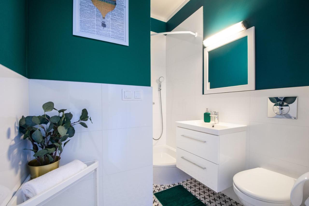 23 Unit Miniapartments Lotnisko Okecie Fajne Ministudio Przy Bitwy Warszawskiej * Warschau